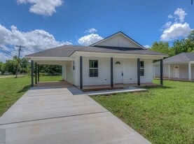 1316 Becky St in Bossier City, LA - Building Photo