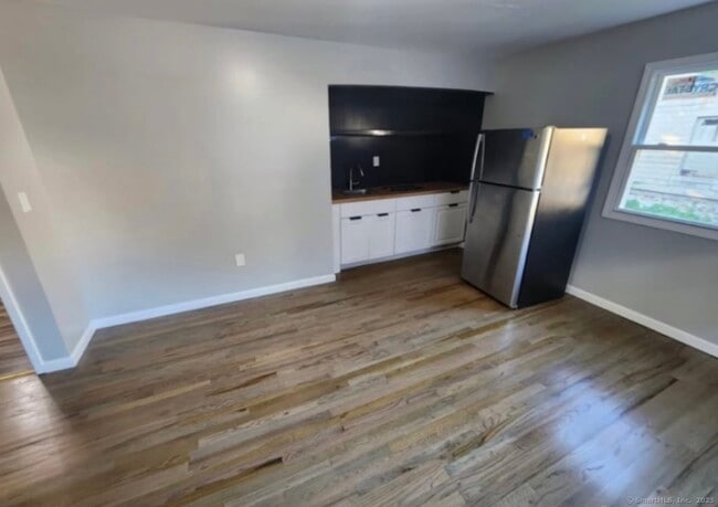 property at 1610 Iranistan Ave
