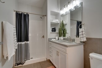 Yugo Minneapolis 412 Lofts in Minneapolis, MN - Building Photo - Building Photo