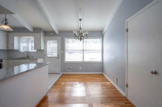 6901 W 78th Ter in Overland Park, KS - Foto de edificio - Building Photo