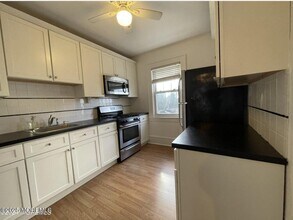 186 Broad St in Red Bank, NJ - Building Photo - Building Photo