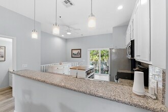 2445 NE 14th St in Pompano Beach, FL - Building Photo - Building Photo