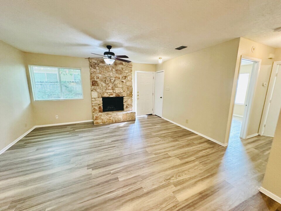 12603 Turtle Rock Rd in Austin, TX - Building Photo