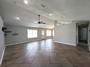 2463 Heritage Cir in Navarre, FL - Building Photo - Building Photo