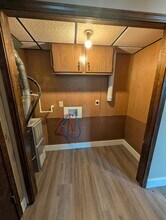 209 W Oak St, Unit 209 #1 in Ellettsville, IN - Foto de edificio - Building Photo