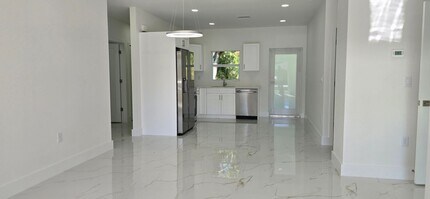 5216 29th St SW in Lehigh Acres, FL - Building Photo - Building Photo