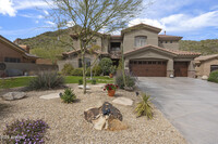 13418 N Manzanita Ln in Fountain Hills, AZ - Foto de edificio - Building Photo