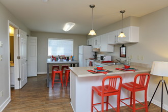 Greenpointe Townhomes in Ellensburg, WA - Building Photo - Interior Photo