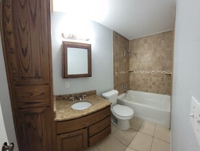 101 Bluebonnet Ln in Sherman, TX - Building Photo - Building Photo