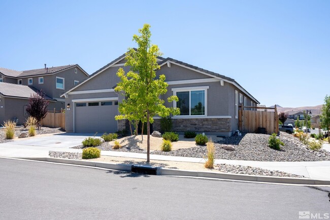 3701 Early Dawn Dr in Sparks, NV - Building Photo - Building Photo