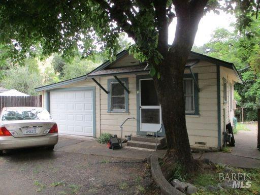 224 University St in Cloverdale, CA - Building Photo - Building Photo