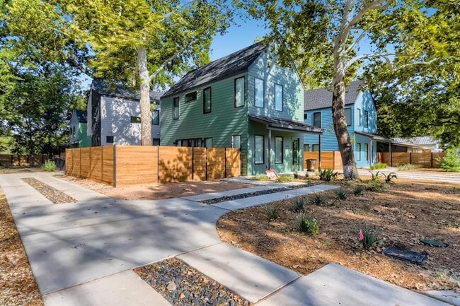 property at 1116 Walton Ln