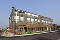 Building Photo - District 475 Apartamentos in Denver, Colorado
