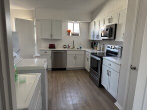 4517 44th St in Lubbock, TX - Building Photo - Building Photo