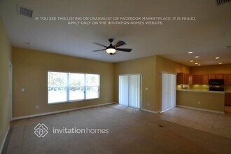 8004 115th Ave E in Parrish, FL - Building Photo - Building Photo