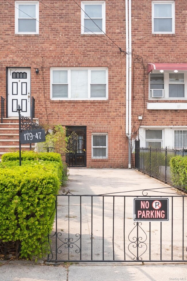 property at 179-47 Eveleth Rd