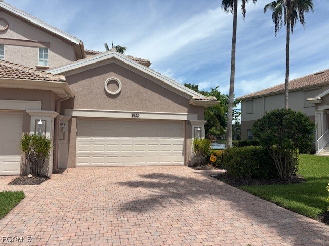 property at 13960 Lake Mahogany Blvd