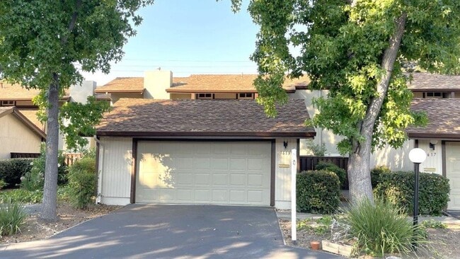 property at 1613 Countrywood Ct