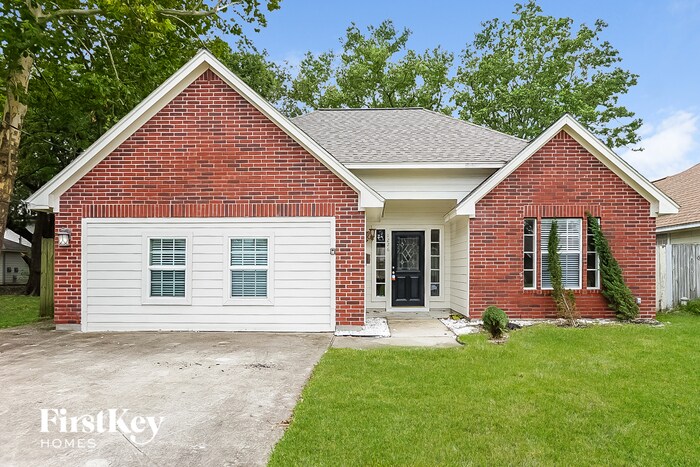 1226 Dutch St in Deer Park, TX - Building Photo