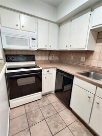 18515 Egret Bay Blvd photo'