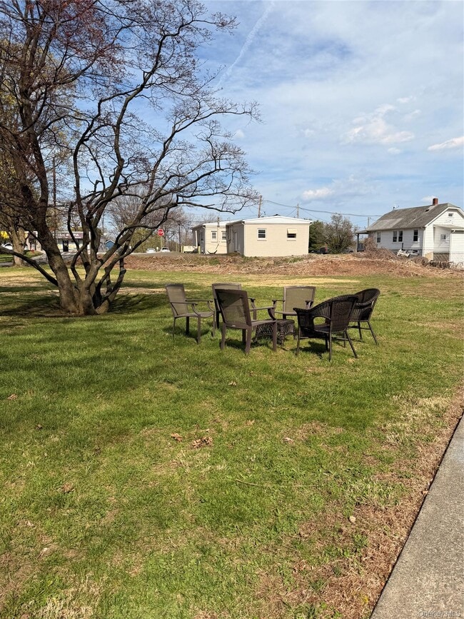 6 Quelch Ave in Stony Point, NY - Building Photo - Building Photo