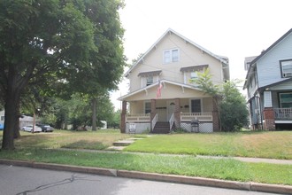 58 E Archwood Ave in Akron, OH - Building Photo - Building Photo