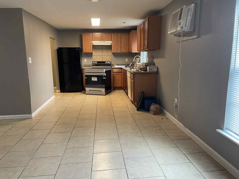 3028 Avenue M in Galveston, TX - Building Photo