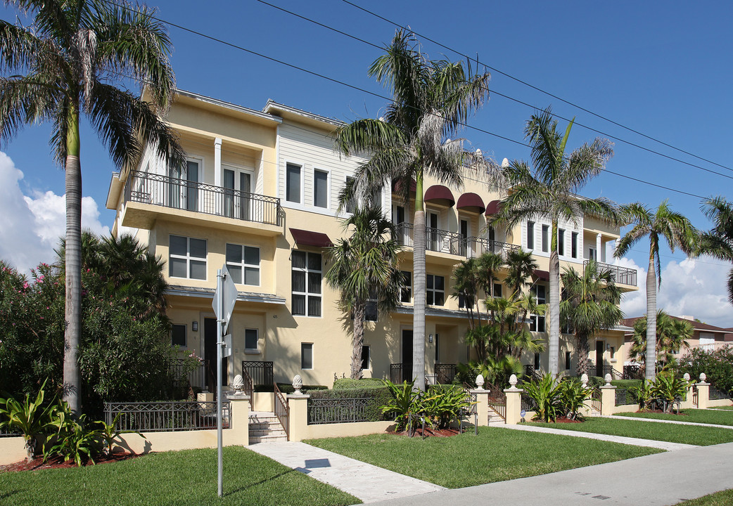 425 N Ocean Blvd in Boca Raton, FL - Foto de edificio