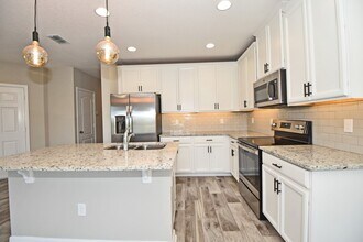 12163 Water Poppy Ct in Orlando, FL - Building Photo - Building Photo