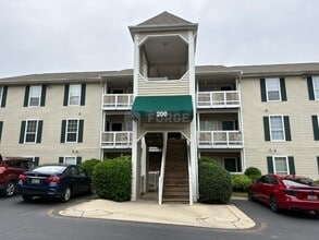 102 Calhoun St in Clemson, SC - Building Photo - Building Photo