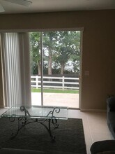 10316 Fallsgrove St in Orlando, FL - Foto de edificio - Building Photo