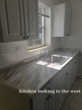 2149 NE 179th St in North Miami Beach, FL - Building Photo - Building Photo