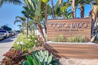 Coronado at Isla Vista in Isla Vista, CA - Foto de edificio - Building Photo