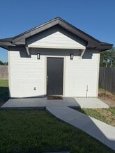 5712 Abbey Ct, Unit A in Brownsville, TX - Building Photo - Building Photo