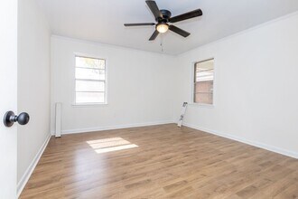 2408 Callie Rd in Gautier, MS - Building Photo - Building Photo