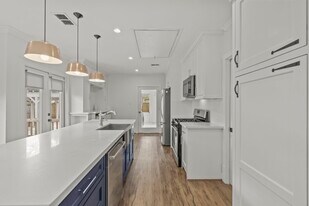 724 E 21st St in Houston, TX - Building Photo