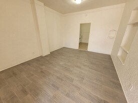 383 S 7th Ave in Yuma, AZ - Building Photo