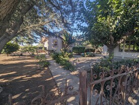4153 Bolsa Rd in Hollister, CA - Building Photo