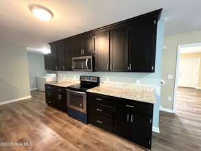 121 Nugget Trl in Elizabeth City, NC - Building Photo - Building Photo