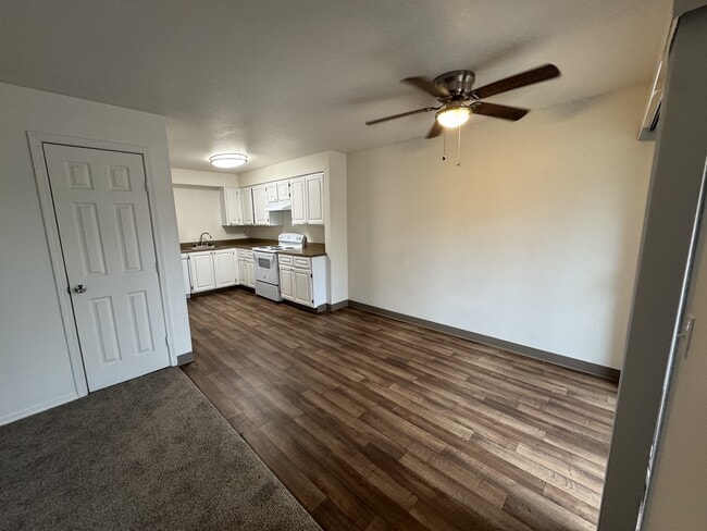 Jefferson Place Apartments in Woodland, WA - Building Photo - Building Photo