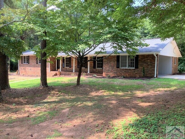 225 Dunwoody Dr in Athens, GA - Building Photo - Building Photo