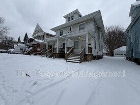 172-174-174 Rosewood Terrace in Rochester, NY - Building Photo