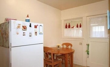 1007 W Beach Blvd in Gulf Shores, AL - Building Photo - Building Photo