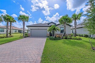 20101 Hartford Blvd in Estero, FL - Building Photo