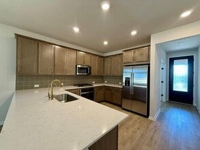 617 Palo Brea Lp in Hutto, TX - Building Photo - Building Photo