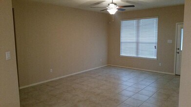 3911 Webster Wds in Katy, TX - Building Photo - Building Photo