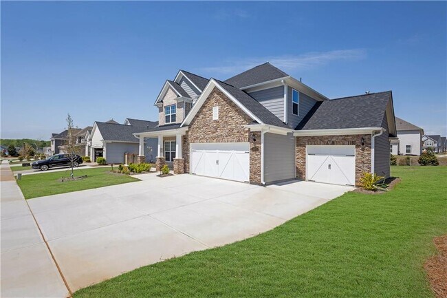 307 Ernest Ave in Peachtree City, GA - Building Photo - Building Photo