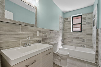 170 Washington Ave, Unit Apt 1 in Albany, NY - Building Photo - Building Photo