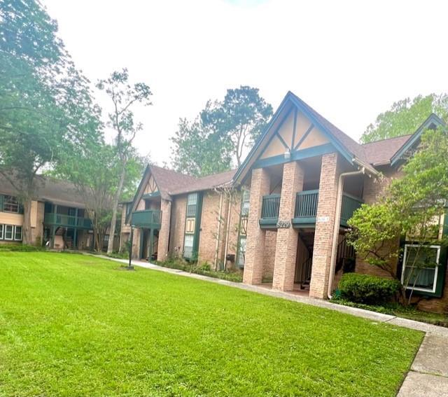 8229 Kingsbrook Rd Photo