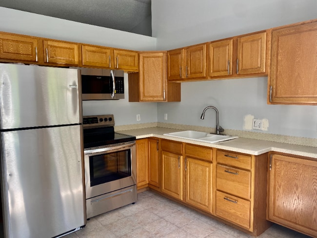 101 Chance Ln in Glennville, GA - Building Photo - Building Photo